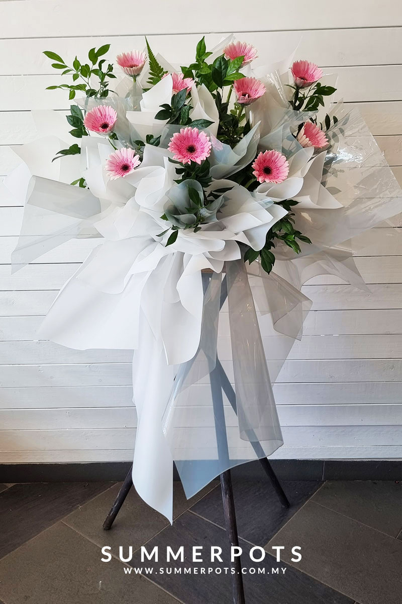 Condolence Stand 277