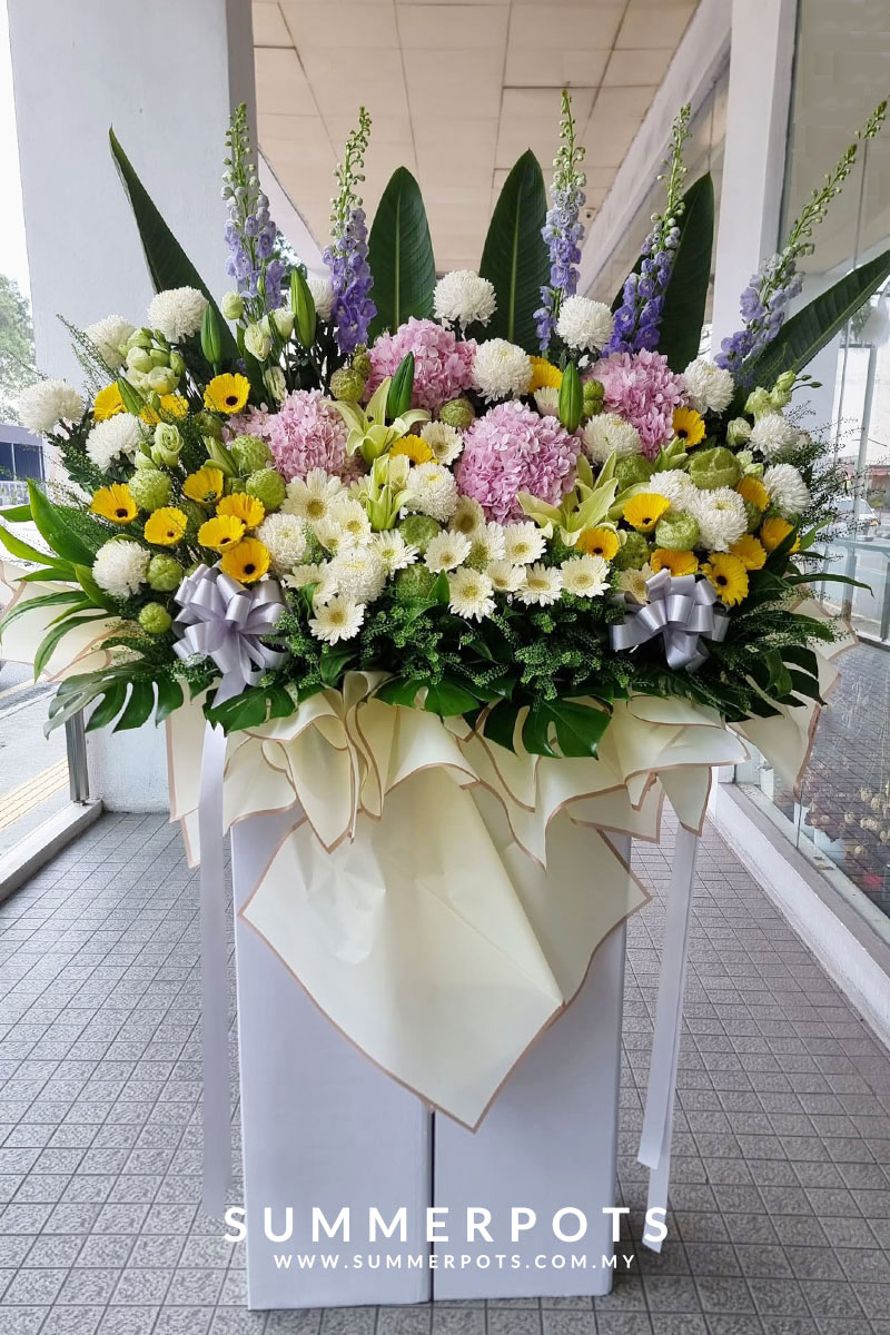  Condolence Stand 303