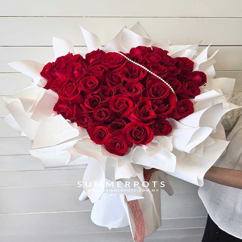 Red Roses Bouquet 597