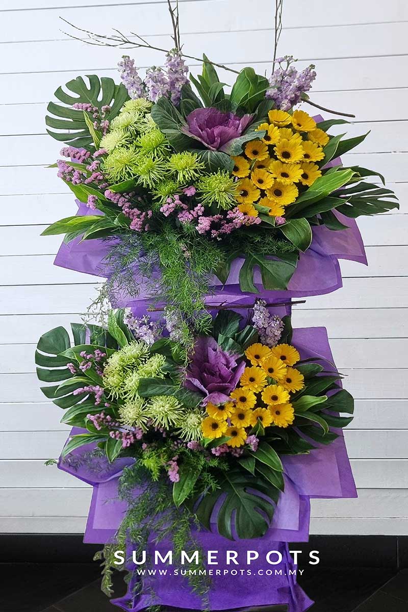 Condolence Stand 086