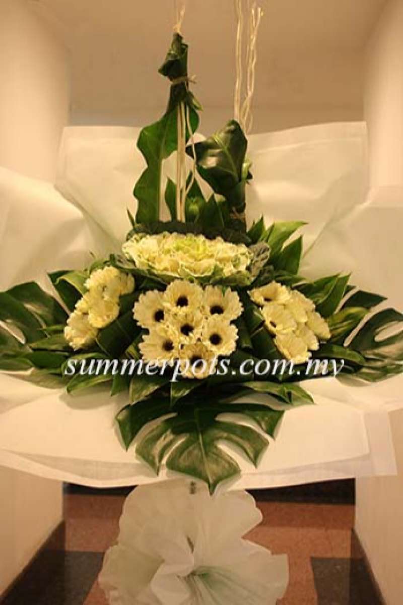 Condolence Stand 089