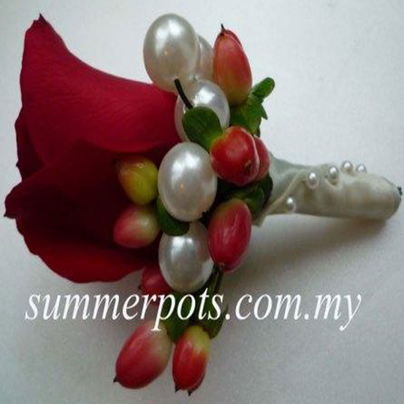 Corsage 053